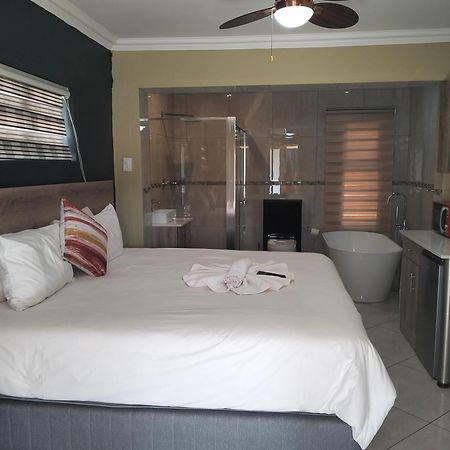 Sunrise Boutique Hotel Witbank Exterior photo