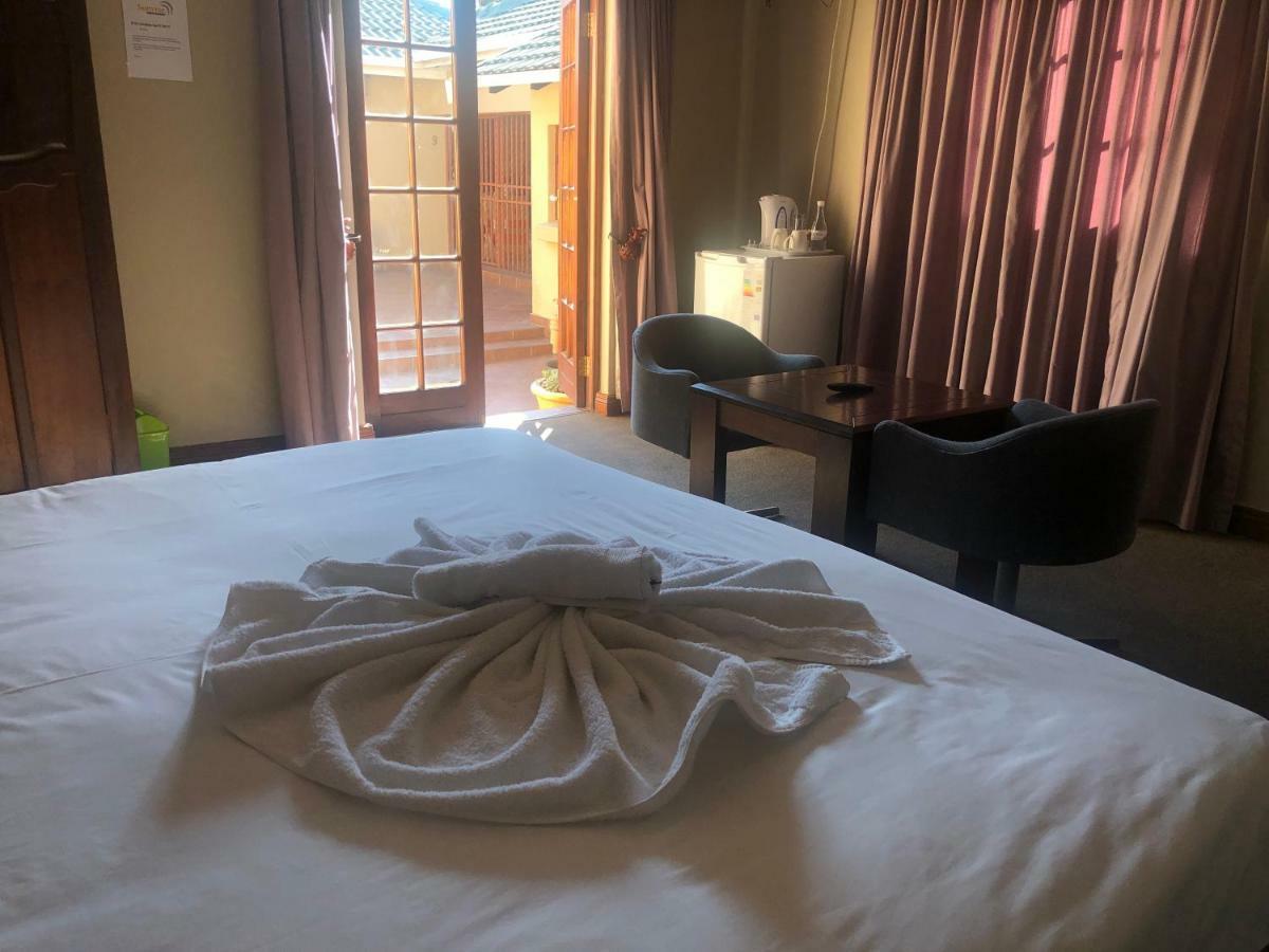 Sunrise Boutique Hotel Witbank Exterior photo